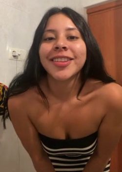 Tiene carita de que no hace nada esta morrita packs completito 10