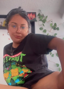 Es putisima cuando se van sus padres y queda en casa sola+ Videitos 16