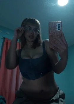 Ludmiii Berig putita de instagram filtrada 24