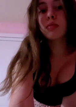 Pendejita presume el rico culo que tiene + video 19