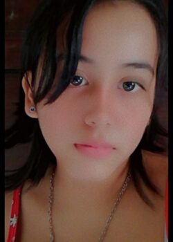 Se llama Jazmín Adarmes y ese de Perú solo te pediría que lo difundas(es mi ex) 😈 4