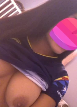 Filtra nudes de su novia tetona 14