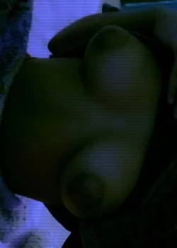 Pendeja tetona manda nudes a su novio 4
