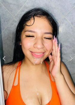 Pendeja adolescente puta la llenan de leche 10