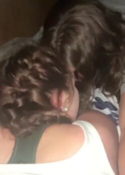 Morritas de buena amistad comparten una cogida 5