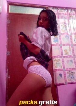 Colegiala de rico cuerpo+ Full Pack 11