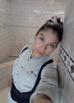 TRABAJADORA de petróleos PEMEX es bien putita muy cachonda + videitos 22