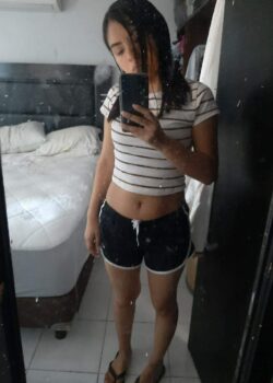 Chepa brotadita que tiene esta peladita jovencita + packs 23