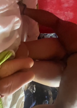 Video bombeándole el ano a su ex en su cuarto + VIDEO 2