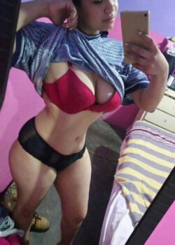 Compañera colegiala tetona nuds filtrados 6