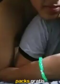 Rica colegiala cogida después de clases 25