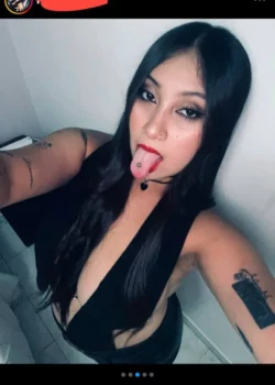 Pendeja trola tetona chupandome la pija 11