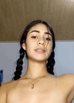 Morra pendeja mostrando los resultados del gym 19