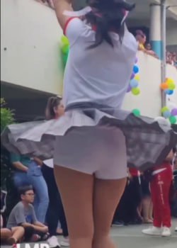 peladita de colegio con una licra apretadita + VIDEITO(actualizada) 25
