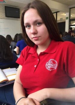 Colegiala mexicana se filtran sus nudes 21
