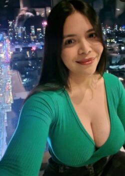 Morra mexicana con tremendas tetas 20