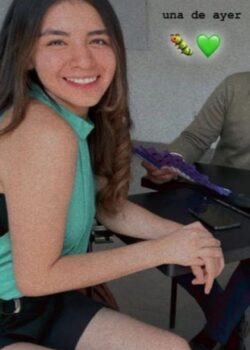 Pendejas argentinas colegialas filtradas 25