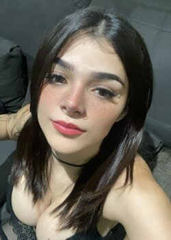 Pendeja trola tetona se filtran sus fotos enseñando todo 10