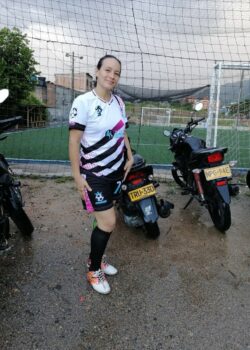 La CAPITANA del equipo es culiona + VIDEITO 22