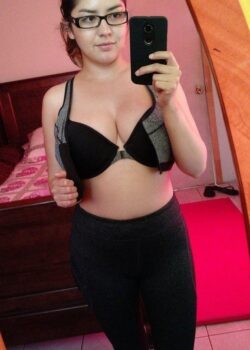Aylu morra mexicana cogiendo en motel 12