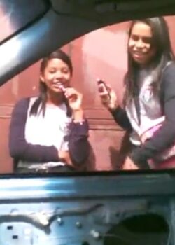 Morritas colegialas les gusta ver el PENE del chofer + VIDEOS 16