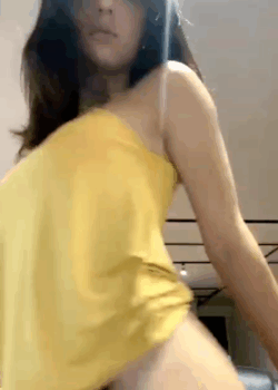 Pendejita rica de buen culaso + video 17