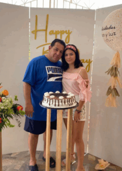 INCESTUANDO con su sobrinita favorita 18