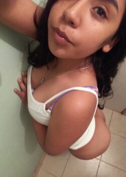 Colegiala de 18 añitos recien cumplidos 7