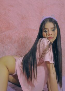 Morrita colegiala se filtran sus nudes 18