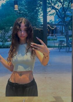 Cogiendome toda a novia de un amigo 21