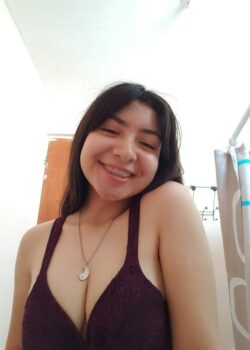 Morrita caliente de 18 años filtrada por su ex novio 17
