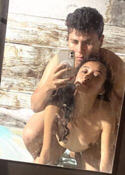 Pareja de adolescente se graban cogiendo rico 13