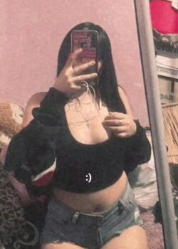 Naira pendeja se la cogen en cuatro 11