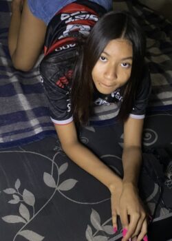 Mi primita me pide pija siempre y le encanta 24
