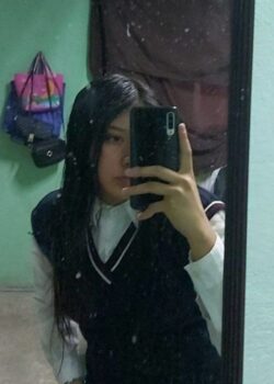 Colegiala FOLLONA sabe mamarla DELICIOSO 12