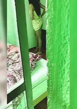 CASA de mis TÍOS y Cuando Subí al CUARTO de mi PRIMA se ESTABA VISTIENDO 4
