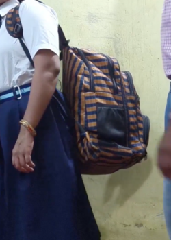 La colegiala india se portó mal con su profesor mumbai ashu 25