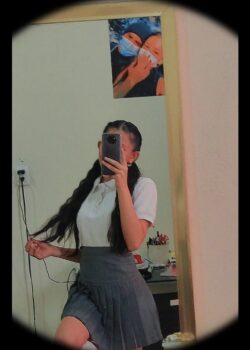 La invito a estudiar y la termino cogiendo 24