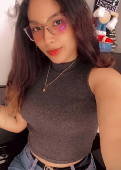 Morrita colegiala filtrada por su ex novio 13